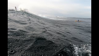 Information Kayak surfing on BIG 4-meter waves and 10 stars surf forecast! What hit me Update