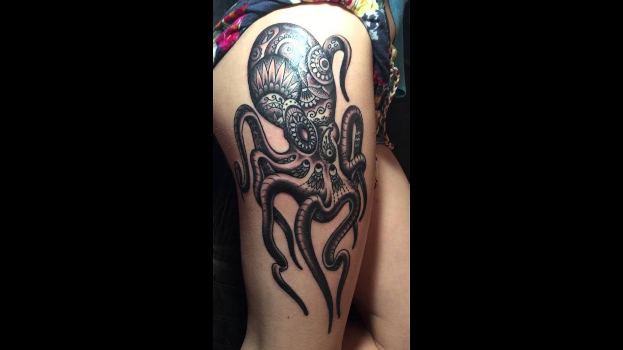 Octopus Tattoo Woman Thigh - wide 2