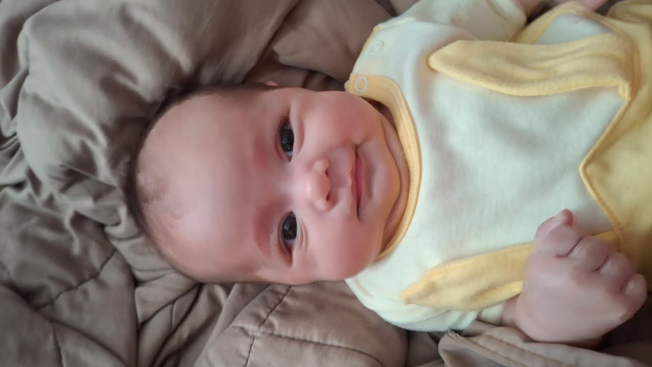baby cute reaction seeing herself on camera 🥰 - YouTube