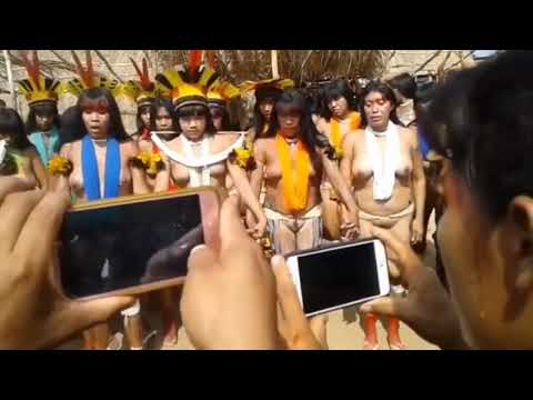 Ritual Adat Suku Pedalaman Brazil
