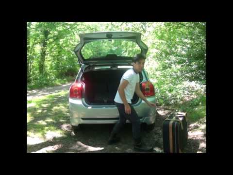 Toyota Corolla 1.4 VVT-i Review (2002-2006)