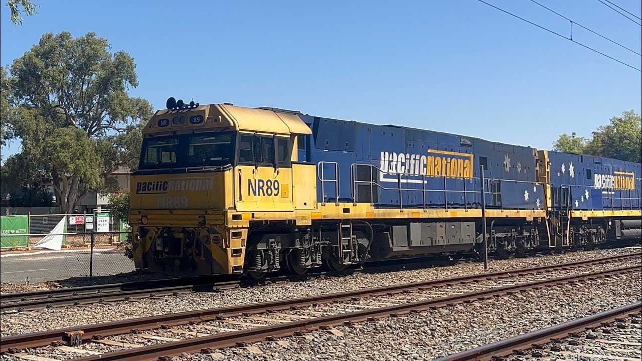 PN freight: 7PM5 | with NR89, NR2, NR84, NR86 & NR16 (4014 included)