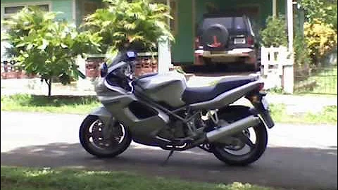 DUCATI ST2 944cc THE GENTLEMEN´S EXPRESS