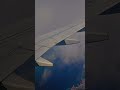 وسط الغيوم والسماء مشاهد جميلة
