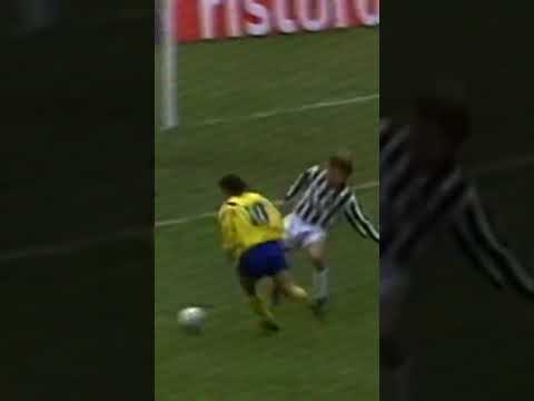 Roberto Baggio dando clases magistrales