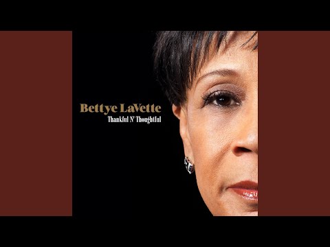 Putar Whole Lotta Lonely - Bettye LaVette