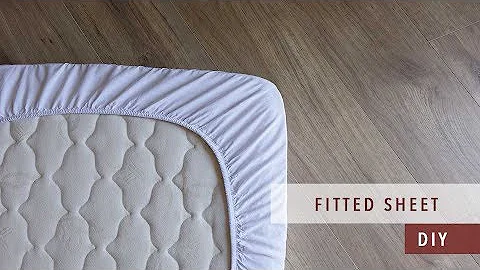 What is the difference between flat sheet and fitted sheet?
