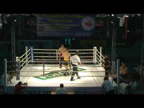 Robert Nowak vs Przemysaw Ziemnicki walka w Koobrz...