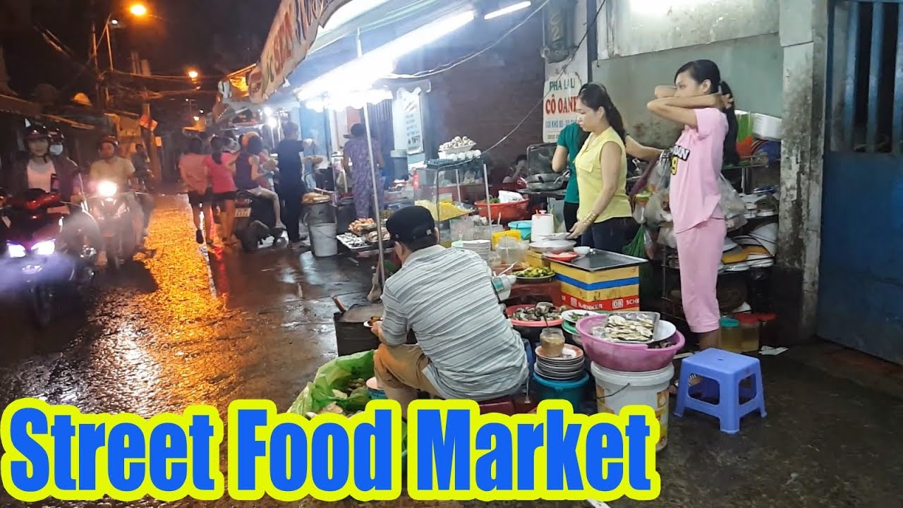 Street Food Paradise at Xom Chieu Market District 4 Saigon Vietnam | Street Food And Travel