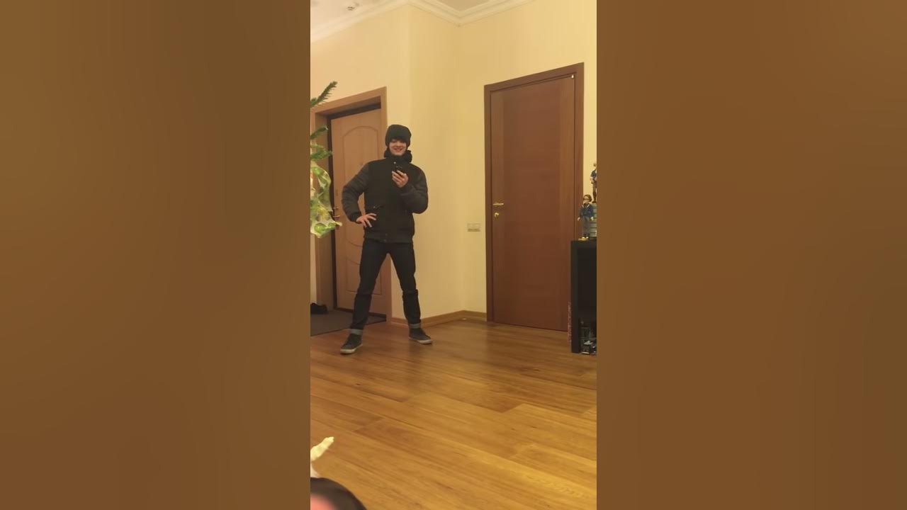 Колобок повесился