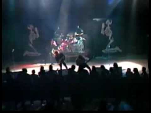 在 YouTube 上观看 Cirith Ungol - Blood and Iron Live 在 YouTube 上观看 Cirith Ungol - Blood and Iron Live