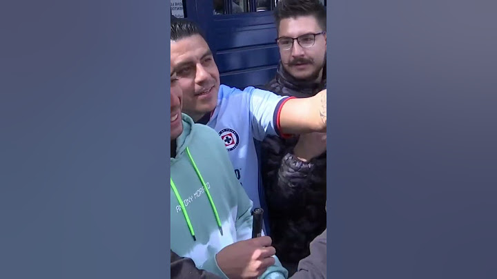 🤩¡UN SUEÑO! ¡Jugadores de CRUZ AZUL convivieron con su afición a la salida del estadio!🔥 | #shorts