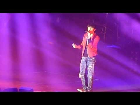 周杰伦 Jay Chou - 青花瓷 @ Loud Festival SG 071011