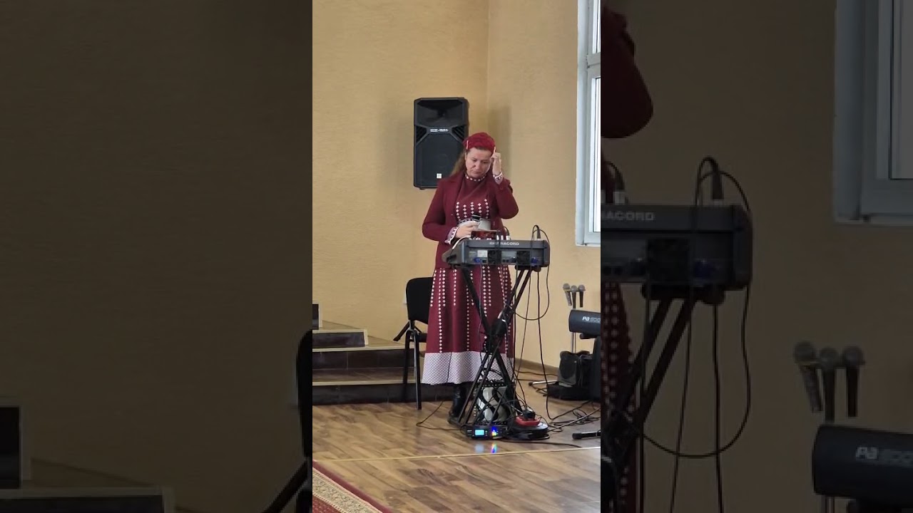 Sora Corina - tu când vi la adunare