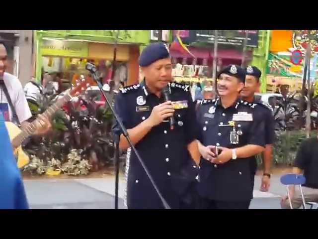 SENTUHAN BUSKERS FEAT DATO TAJUDDIN-DARA PUJAAN class=