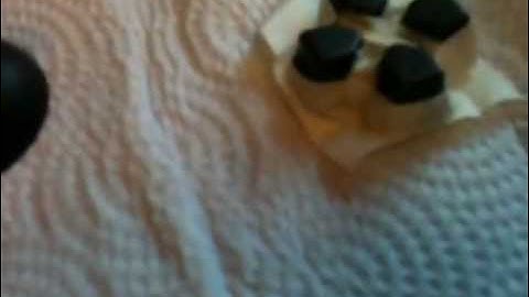 How to custom spray paint ps3 controller Part 2