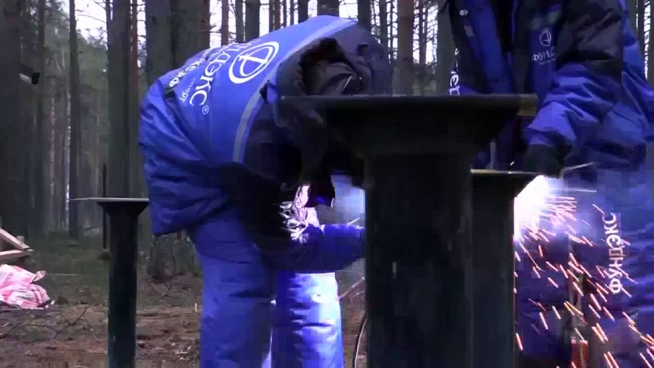 дачный дом на винтовых сваях - YouTube