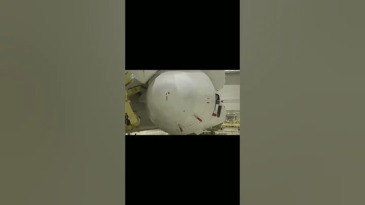 正在安装调试的安加拉-A5重型运载火箭，俄罗斯准备在年底进行第三次发射，用来替代质子号M型！大家知道这大家伙属于什么水平吗？#火箭 #火箭发射 #俄罗斯 #月球 #太空 #空间站 #台湾 - 天天要闻