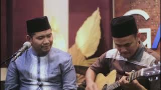 Allahuma sholli 'ala sayyidina muhammad  By Ahmad anas ( Acoustic version )