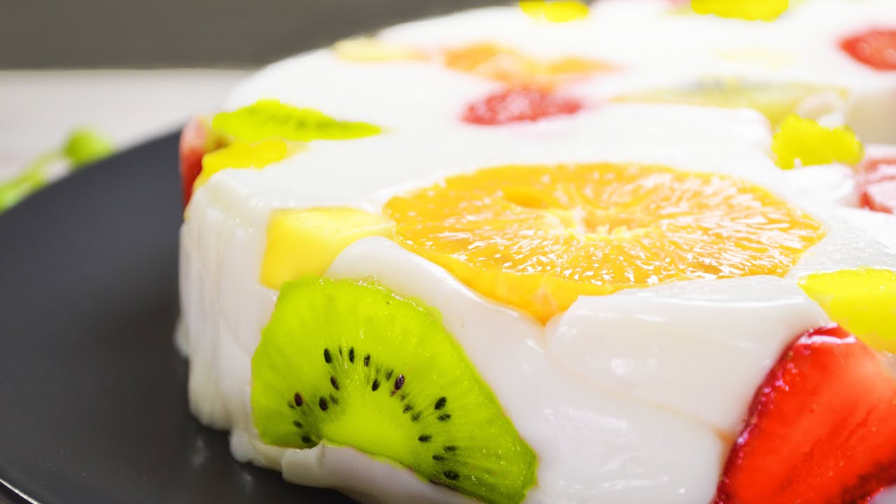 Вам нужны фрукты и молоко и сделать этот удивительный десерт. Без духовки! Нет муки.