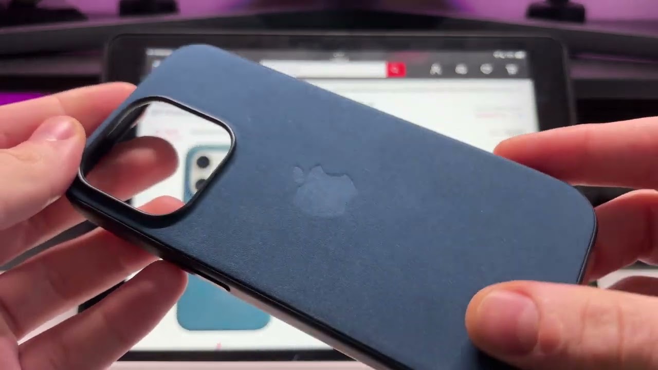 Чохол Apple FineWoven Case with MagSafe Pacific Blue MT4Q3ZM/A для iPhone 15 Pro з магазина Allo ua