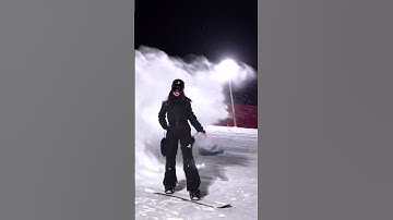Don t blink. Let me show you my snow control skills.#Transition#Skiing#05