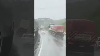 So quem conhece sabe o perigo disso #caminhão  #automobil...