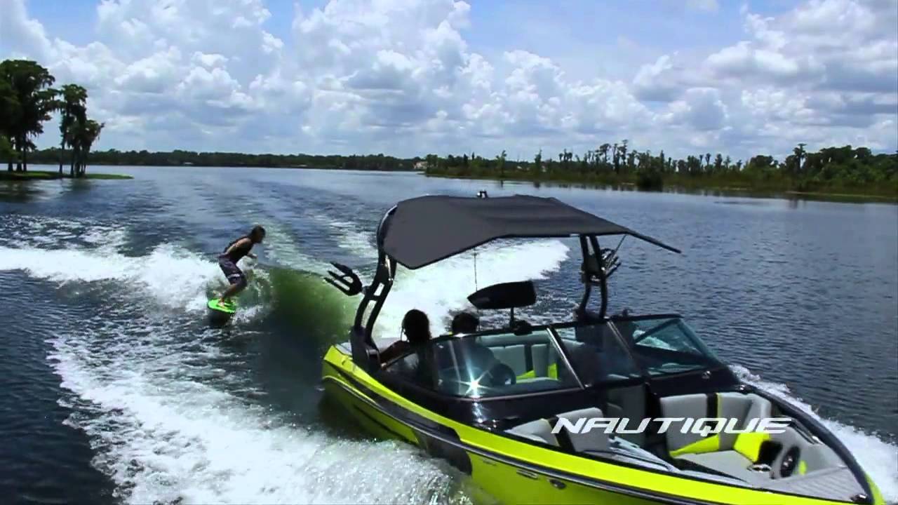 2014 - Super Air Nautique 210