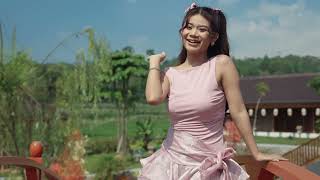 Gania Lorenza - Ada Gajah Dibalik Batu