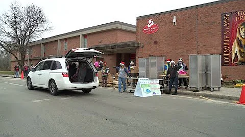 Layne Elementary School  Holiday Break Food Pickup
