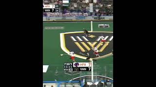 This NLL Playoffs comeback 😨 Vancouver had a 7-1 halftime lead, then Halifax scored NINE straight 😤