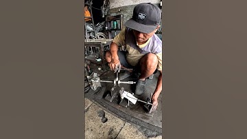 Why Crankshaft Balance Matters – Watch This! #automobile #crankshaft #youtubeshorts