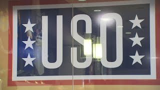 VIDEO: USO volunteers look after military members, vets traveling through Phoenix Sky Harbor