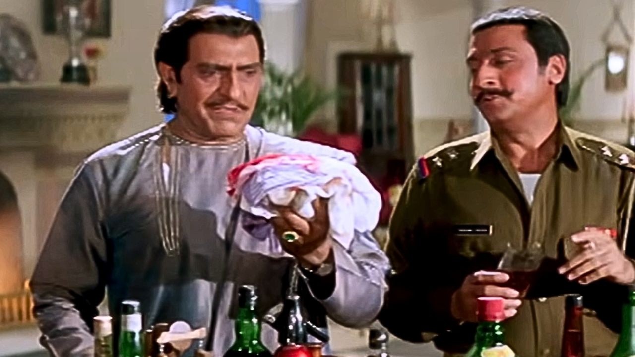 मैं शप्पत लेता हूँ ! कल सूरज उगते ही उसका लहू, आसमान की साथ धरती पर भी होगा - जबरदस्त सीन