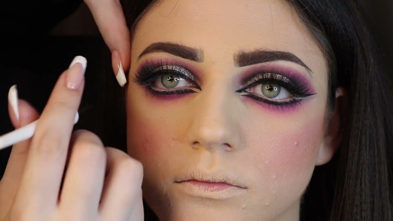 مكياج عروس بنفسجي