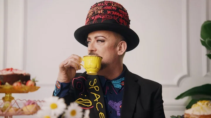 Boy George - Tea Time with Waze
