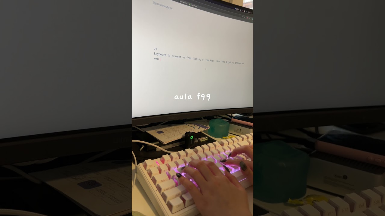 A little typing vlog - my thoughts on touch typing!! 