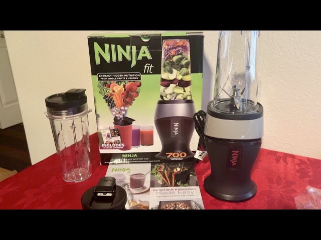 Ninja QB3001SS Ninja Fit Compact Personal Blender, for Shakes