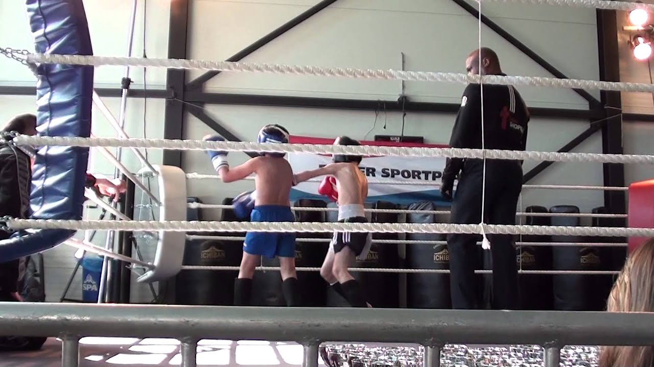 Justin zijn 2de wedstrijd bij Ringer Sportplaza Dordrecht