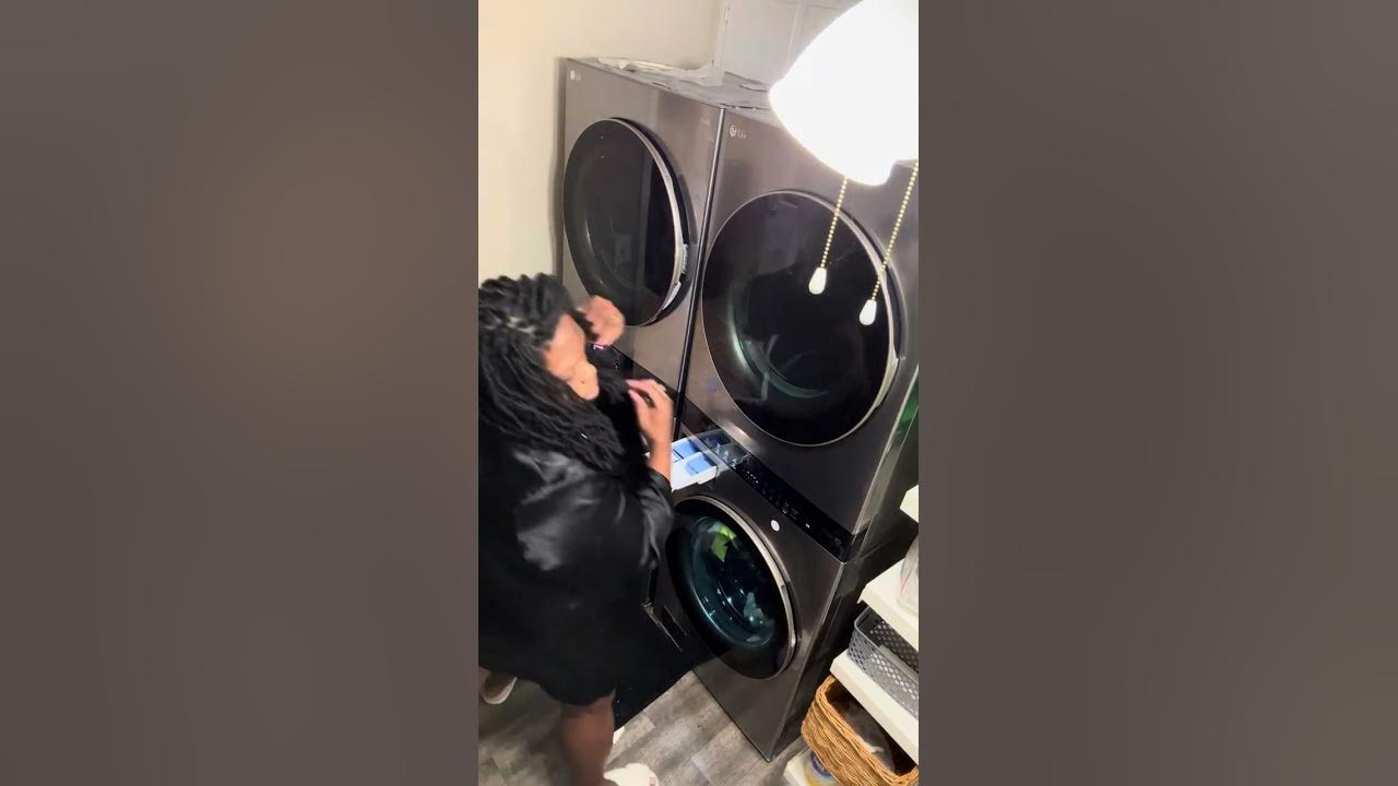 Символика на этикетках одежды. Стиральная машина стирает. Стирка белья. Ручная стирка. Ручная и машинная стирка.