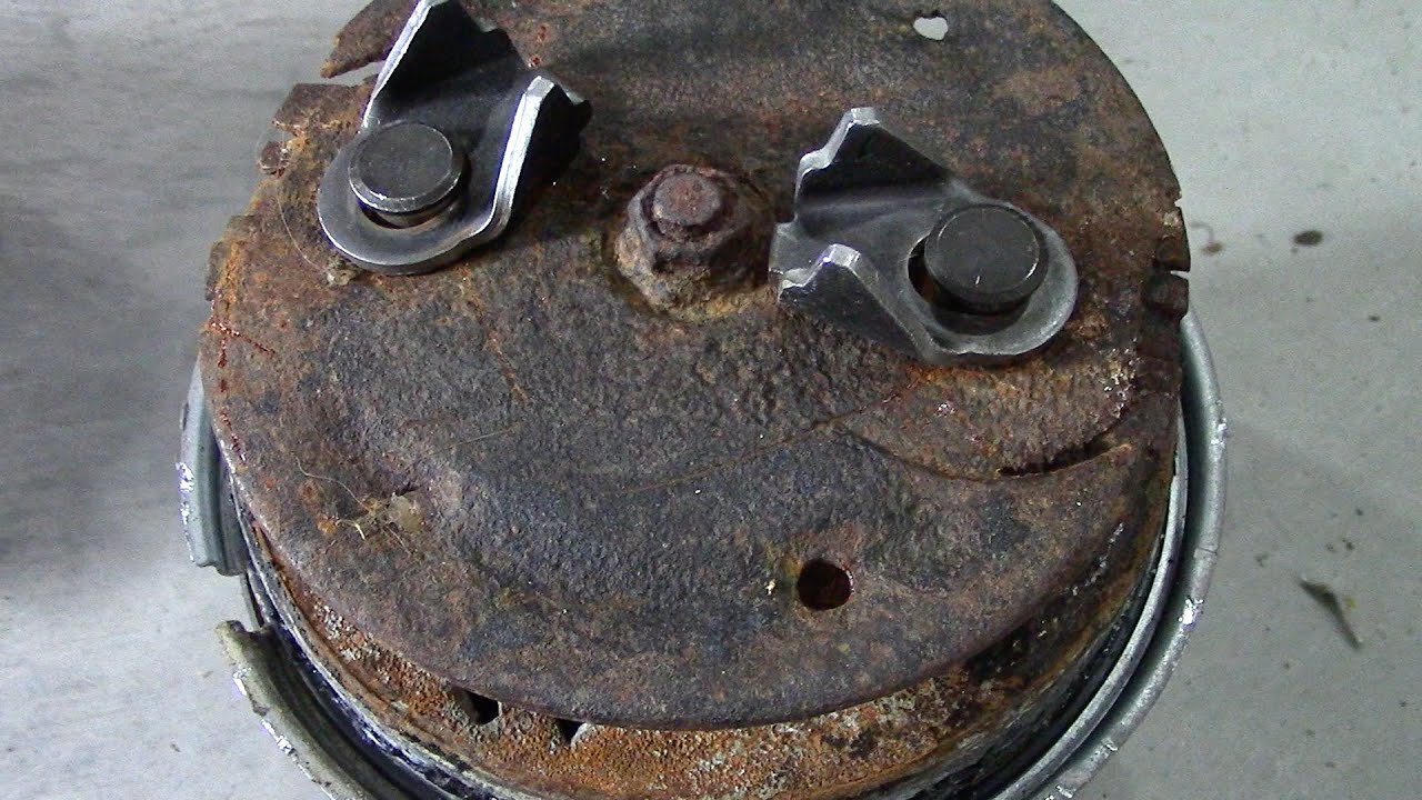 How To Remove Garbage Disposal Flywheel HOWTOERMOV