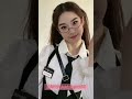 bila fanxy red berambut panjang dan pake konsep kecewek cewek an.