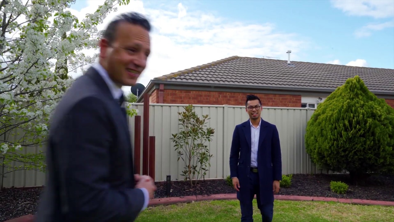 10 Lake Eyre Place, Caroline Springs