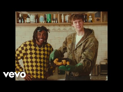 Malcolm Todd, Eem Triplin - New Friends (Official Video)