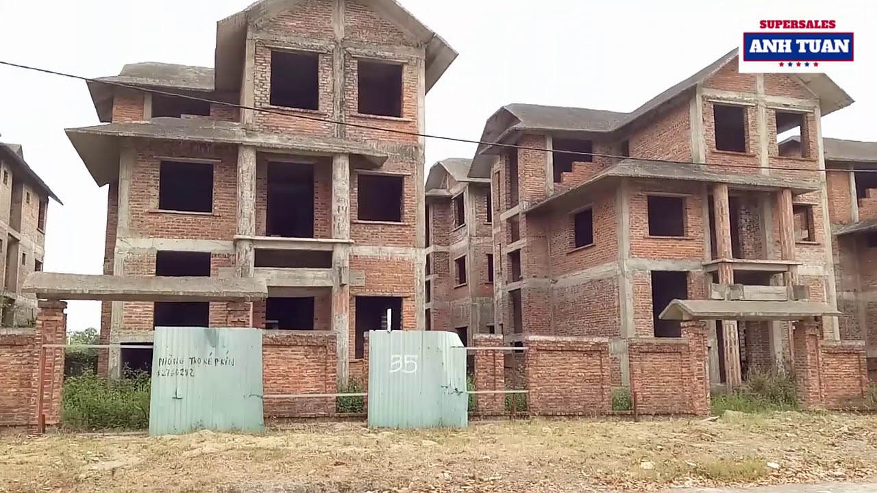 Biệt Thự Bỏ Hoang Ngay Giữa Mảnh Đất Vàng Trung Tâm Cửa Lò