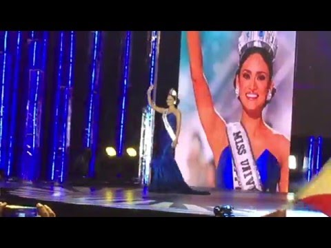 Pia Wurtzbach gets to do victory walk in PH