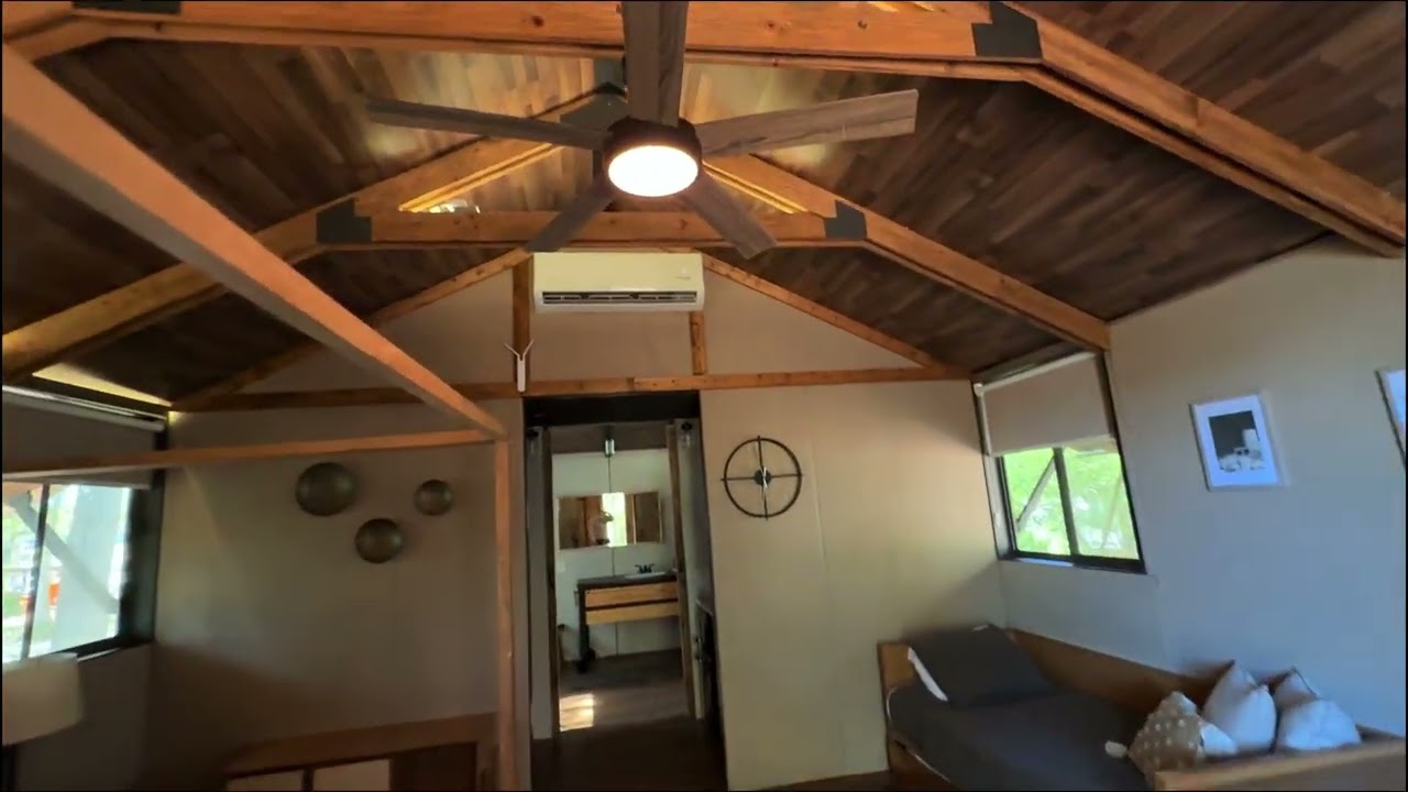 Premium Cabin 3 "Firefly" Walkthrough