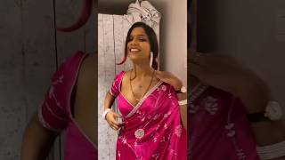 Hot Girl Cleavage Show Hot Figure In Saree 