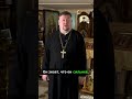 Гордыня становится стеной между нами и ближними, но настоящая сила - мужество переступить через себя