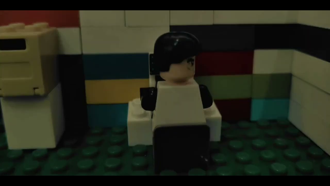 FIVE NIGHTS AT FREDDY'S  Trailer 1